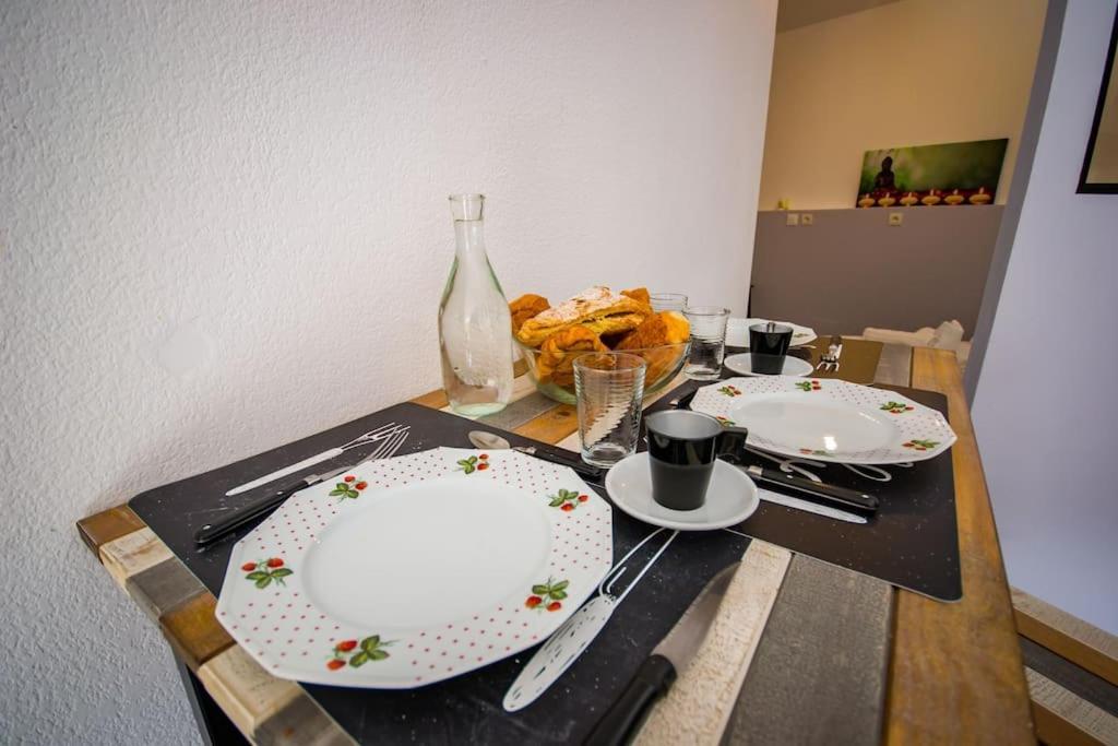 Le Studiozen Yourhosthelper Narbonne Eksteriør bilde